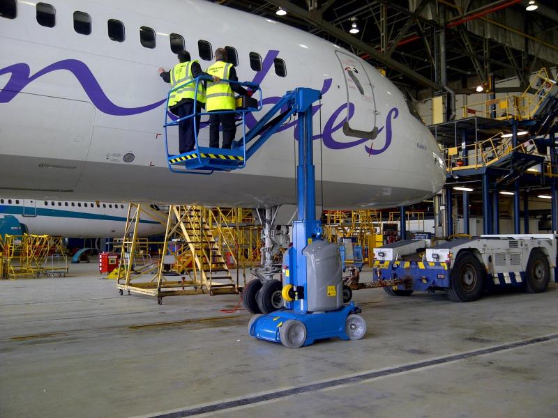 Aircraft, APU and MRO Access Platforms